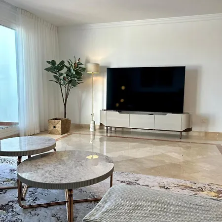 Stunning Sea View Penthouse Appartement
