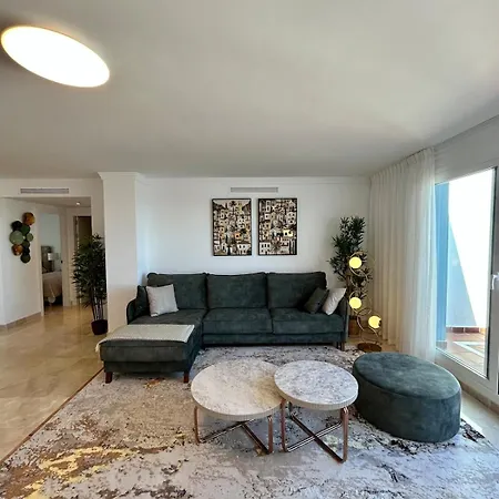 Stunning Sea View Penthouse Appartement